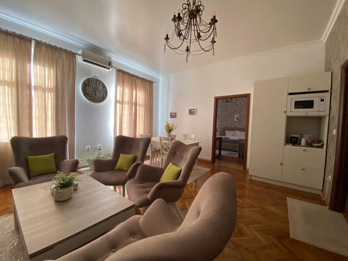 Old Town Apartment Ana Sibiu Esterno foto